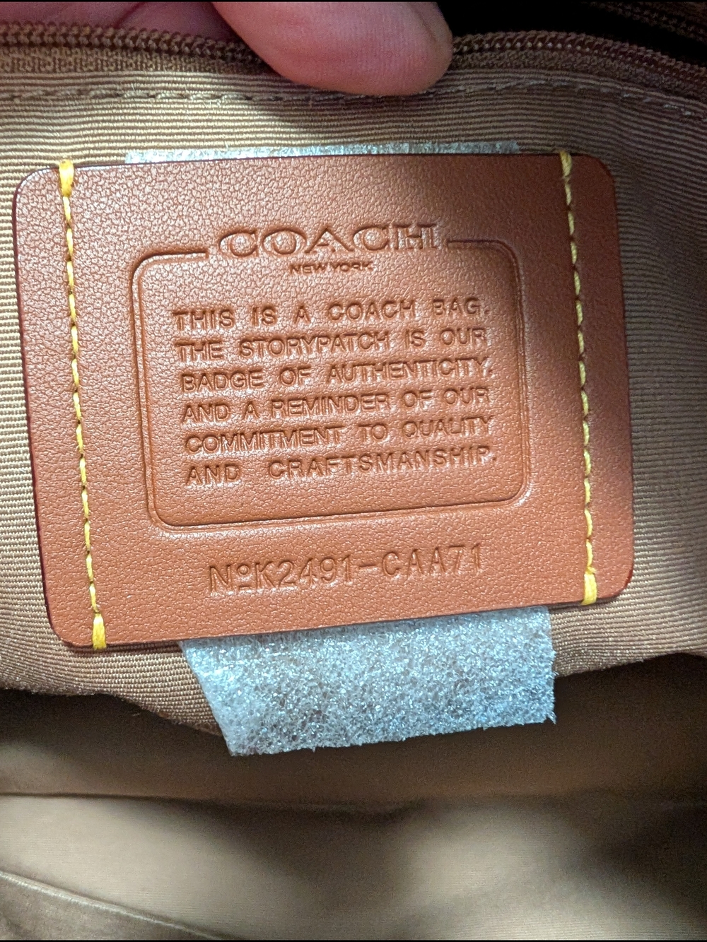 Coach Gallery Tote in Signature Canvas with Cherry Print (NWT) - Picture 9 of 9